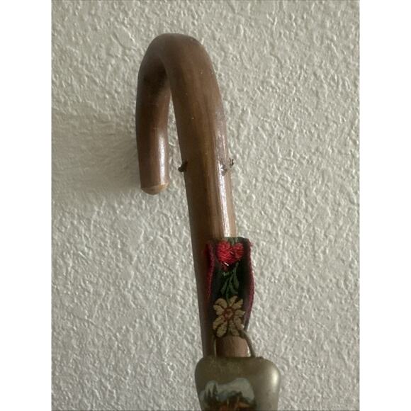 Vintage Steam Bent Wood Hiking Walking Stick With Alpine Badges - Picture 2 of 9